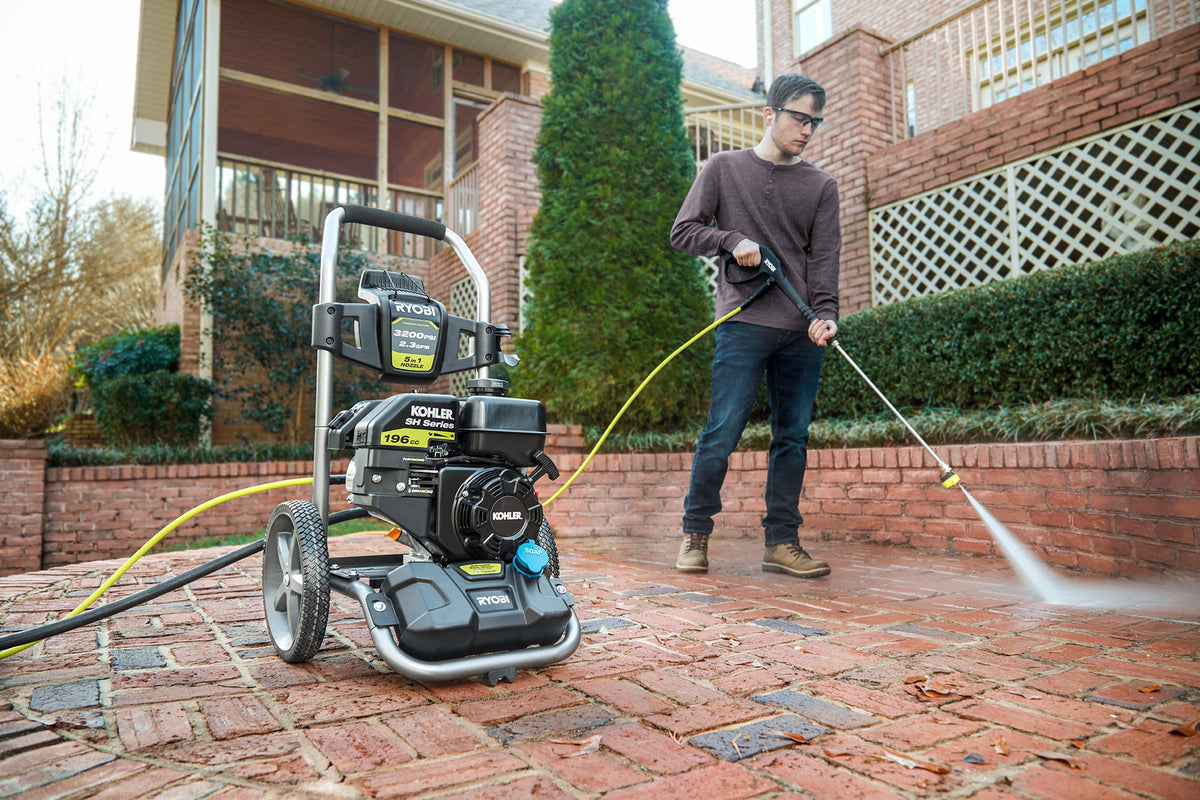 3200 PSI KOHLER GAS PRESSURE WASHER Image 4