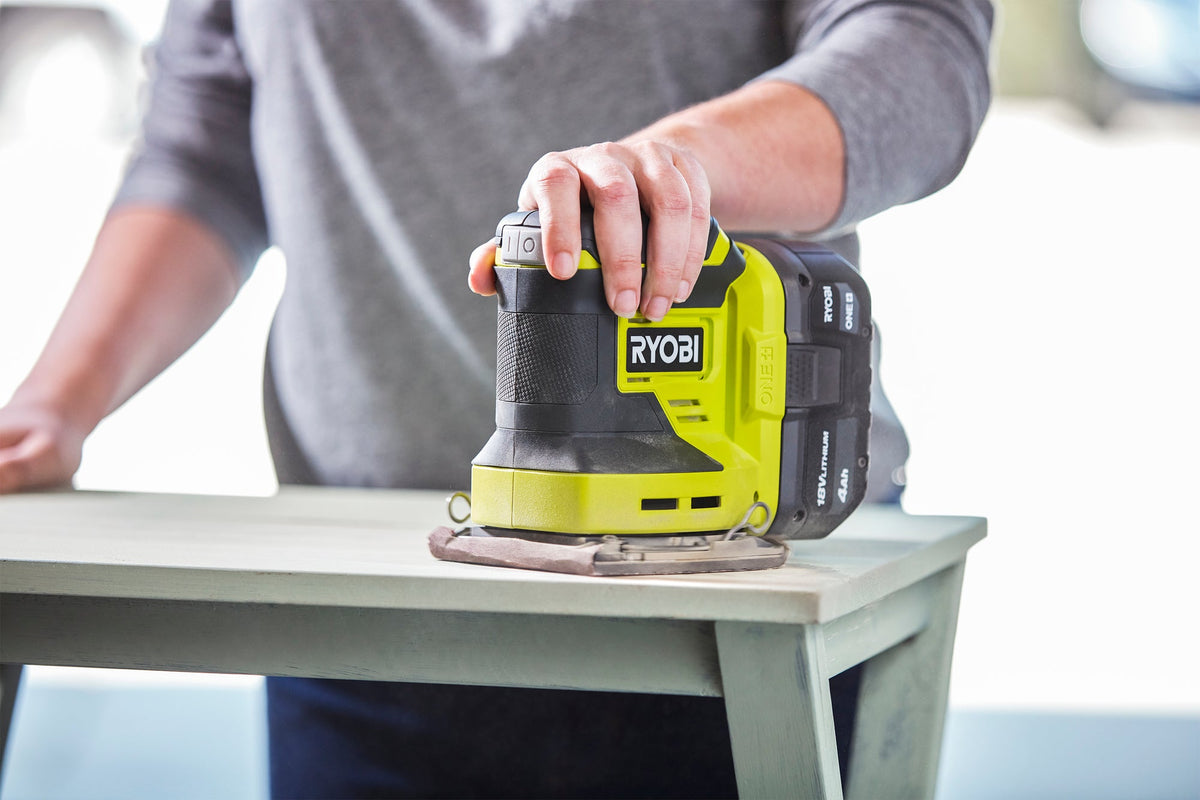 18V ONE+ 1/4 SHEET SANDER KIT Image 6